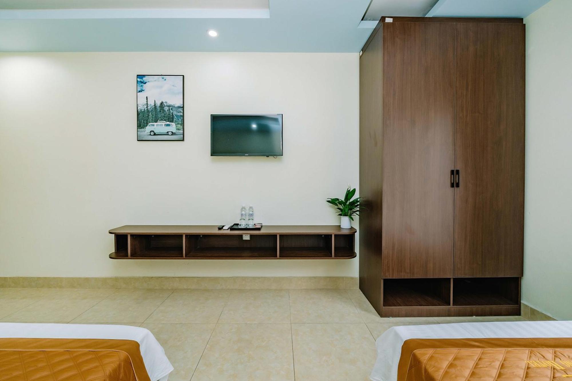 Phuong Dong Hotel Dong Khe Sau Bagian luar foto