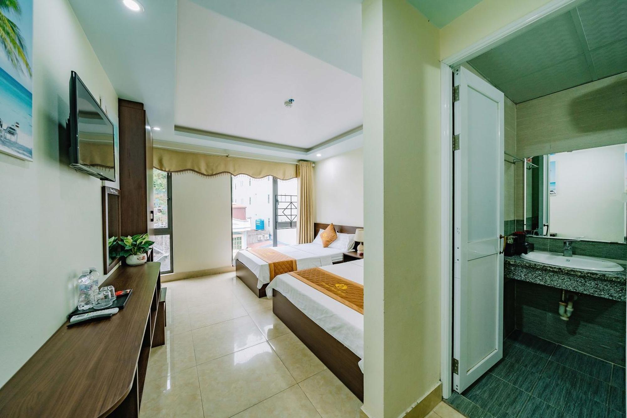 Phuong Dong Hotel Dong Khe Sau Bagian luar foto
