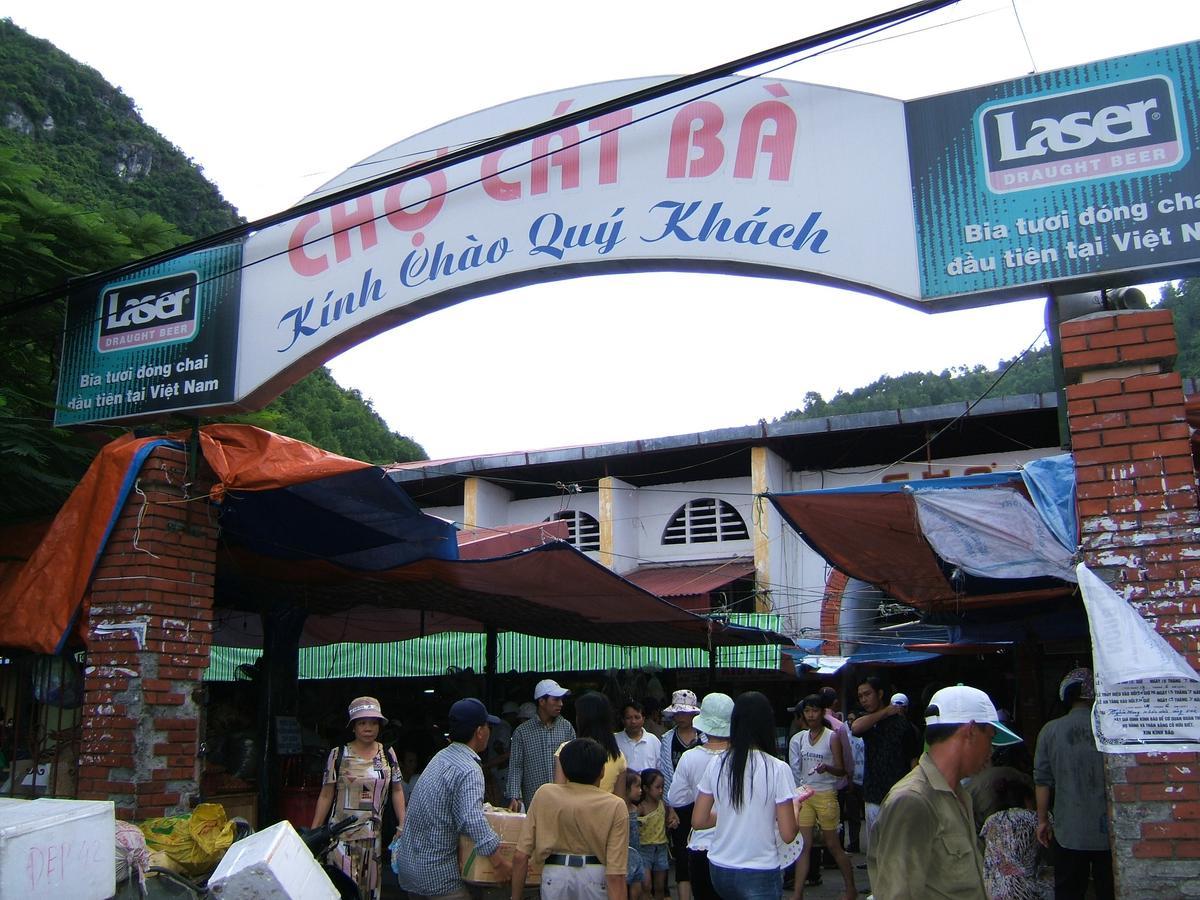 Phuong Dong Hotel Dong Khe Sau Bagian luar foto